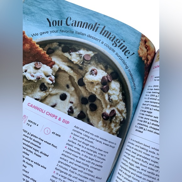 Delish Issue 8 Holiday Cookies Magazine Recipes Kitchen Christmas Home - Picture 4 of 5